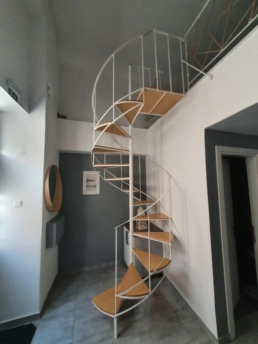 Apartament Oliva Loft Ermupoli Zewnętrze zdjęcie
